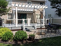 <b>Trex Pebble Gray Decking with White Washington Vinyl Railing with Black Round Aluminum Balusters-Double Gate-White Vinyl Pergola</b>